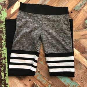 Bombshell sportswear legging